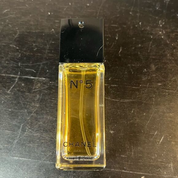 CHANEL No5 eau de Toilette parfume bottle - Picture 4 of 6